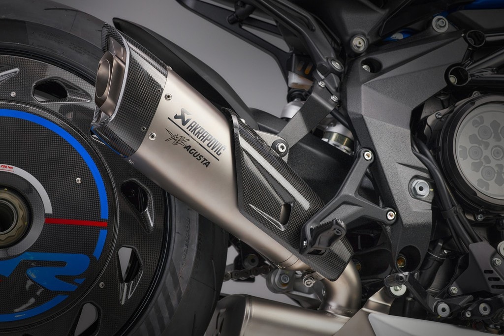 MV Agusta presenta la Dragster RR SCS America